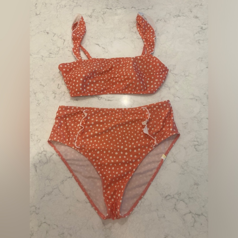 Summersalt 2pc size 8 & 10